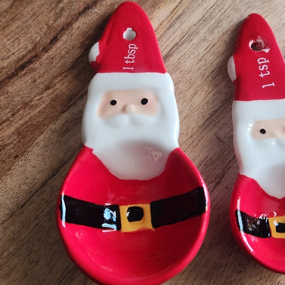 Santa Claus Ceramic Measuring Spoons - Picture 3 of 8